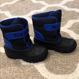 New nautical snow boots